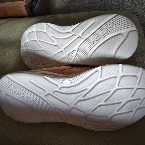 Hoka Coral Slip-On Recovery Sneakers. Excellent Condition - Picture 5 of 5